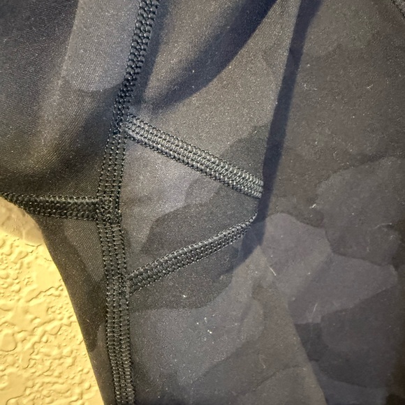 Lululemon Invigorate High-Rise Tight 25" - Picture 6 of 6